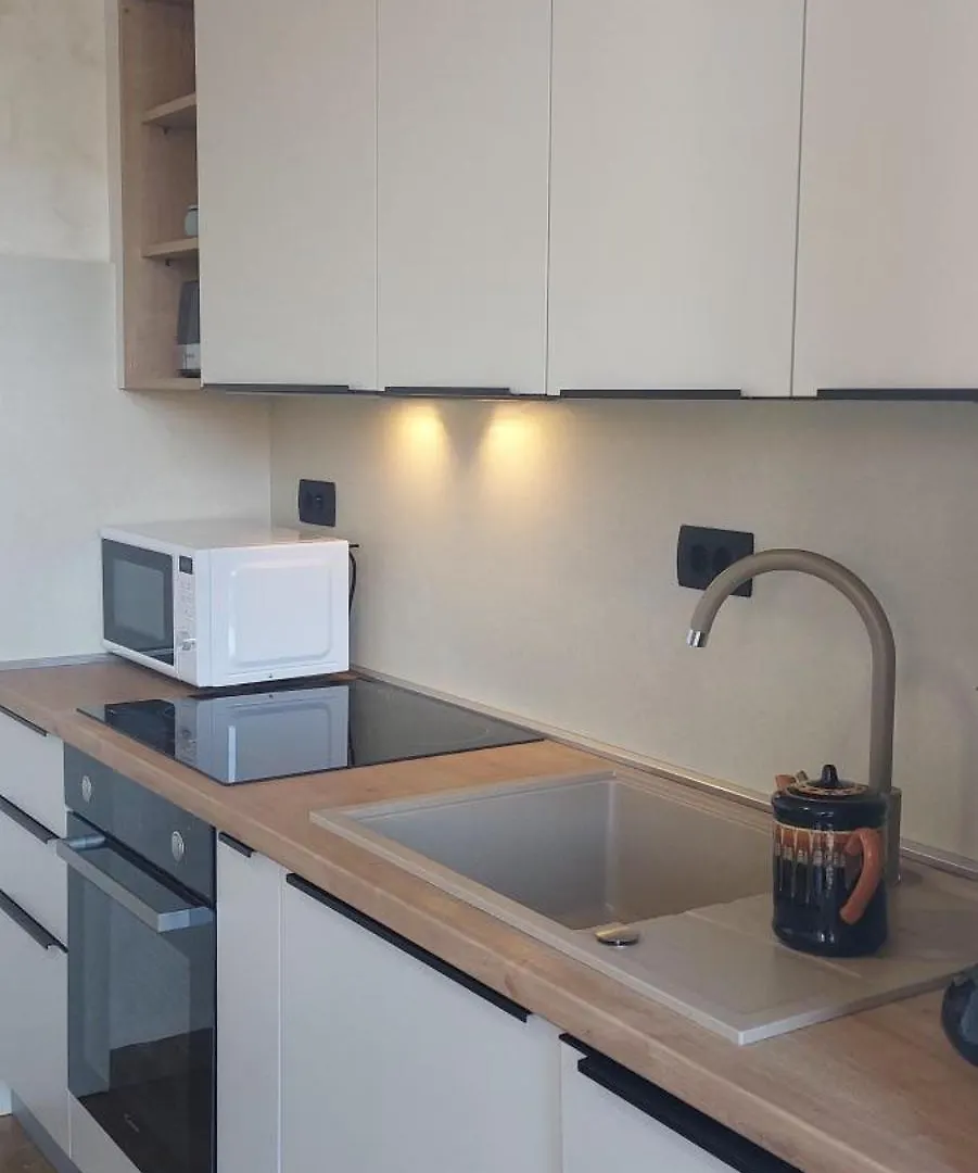 Tangerine Apartment Rabac 0*,