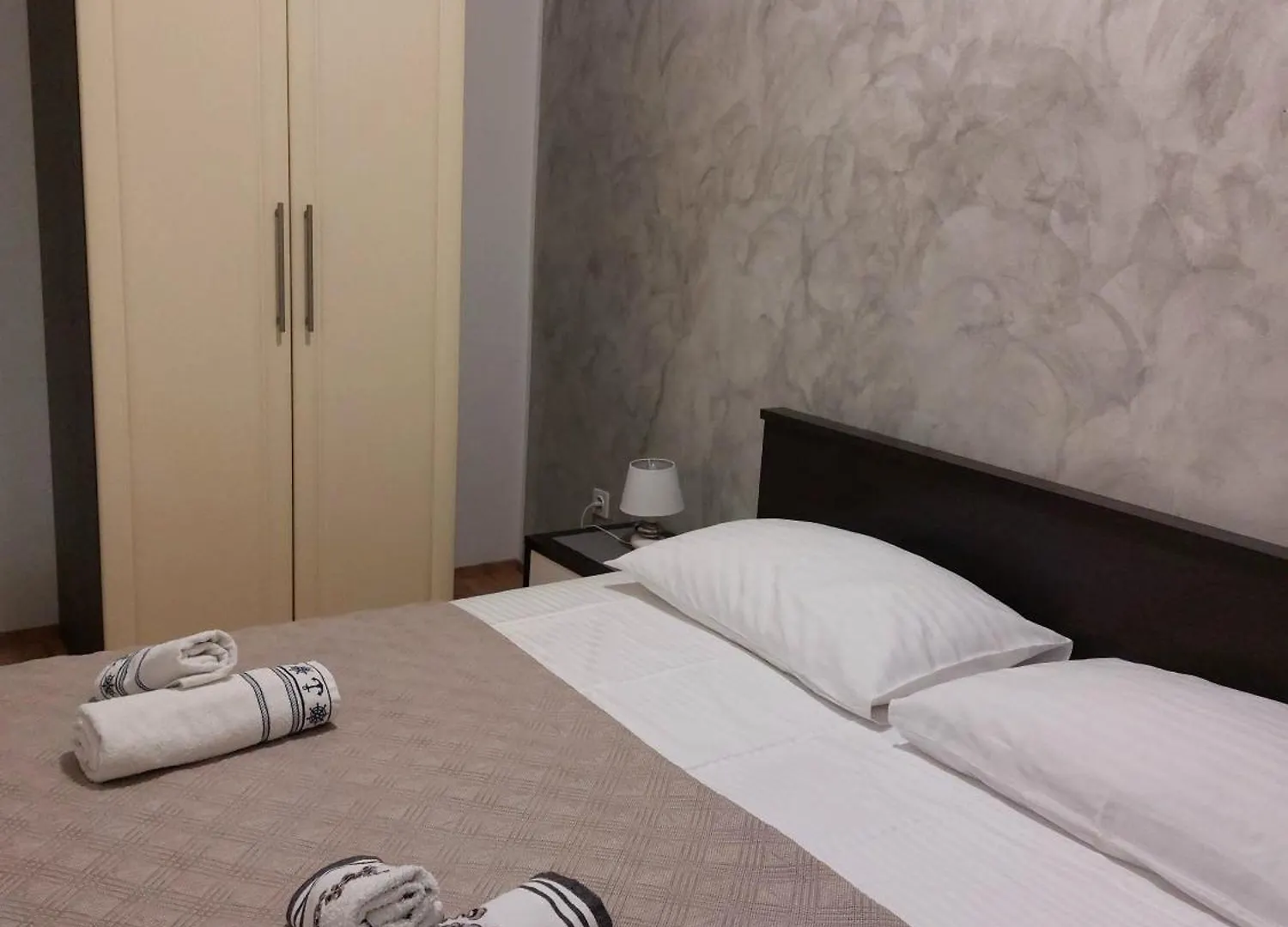 Tangerine Apartment Rabac