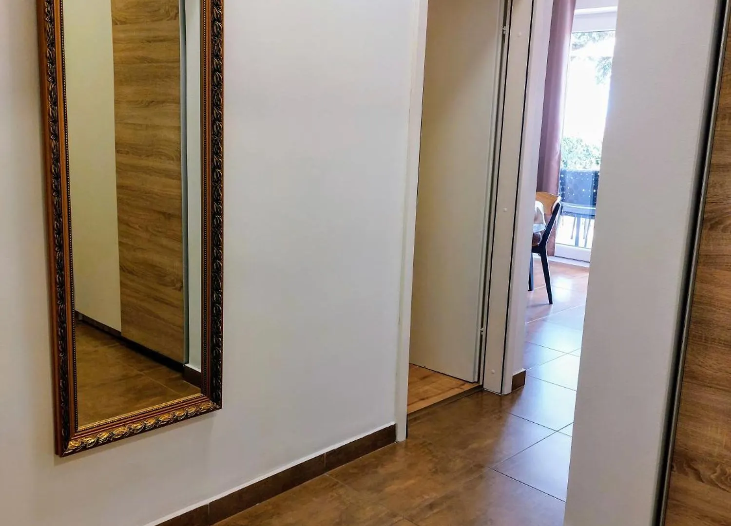 Tangerine Apartment Rabac