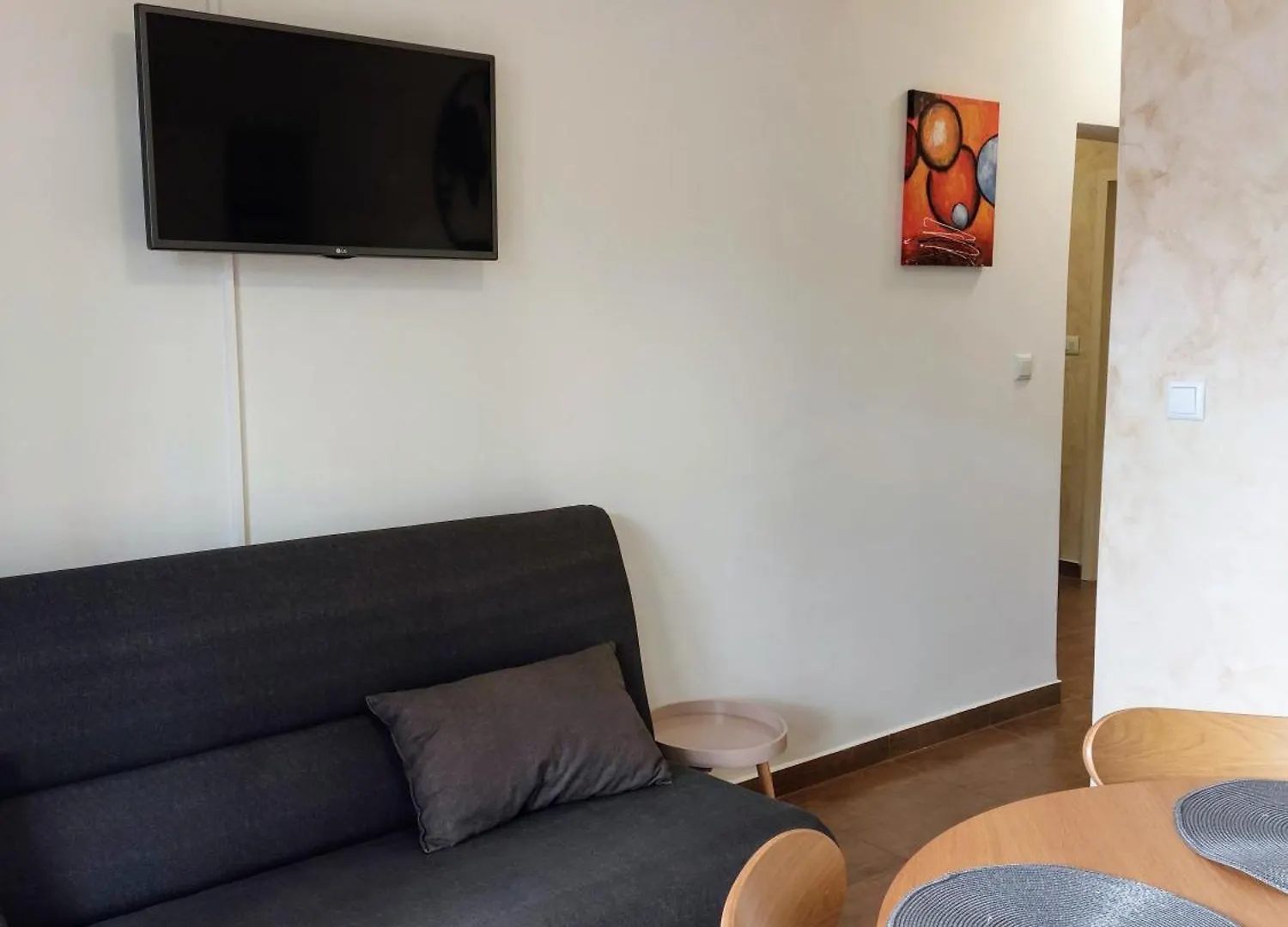 Tangerine Apartment Rabac