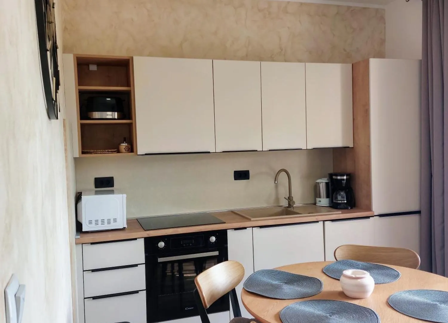 Tangerine Apartment Rabac